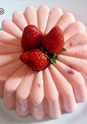 Foto resep Strawberry Pudding