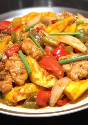 รูปของ หมูผัดเปรี้ยวหวาน (Thai Sweet & Sour Sauce Fried with Pork)