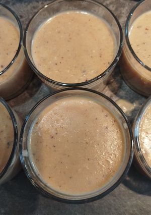 Una foto de Intxaursaltsa o crema dulce de nueces a tu gusto
