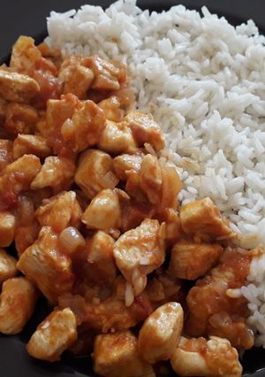 Paradicsomos csípős csirke recept fotója