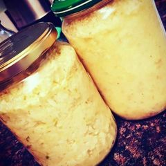 A picture of Ginger garlic paste.