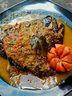 Foto resep 48. Kepala Ikan Asap Kuah Kuning