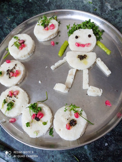 રવા ના ઢોકળા (Rava Dhokla Recipe In Gujarati) રેસીપી મુખ્ય ફોટો