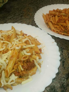 Una foto de Pasta con chorizo y carne picada