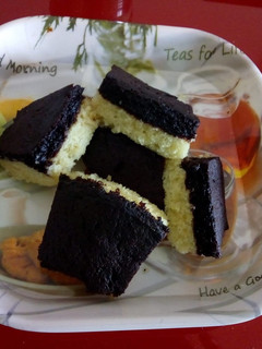 A picture of Chocolate marble cake.
