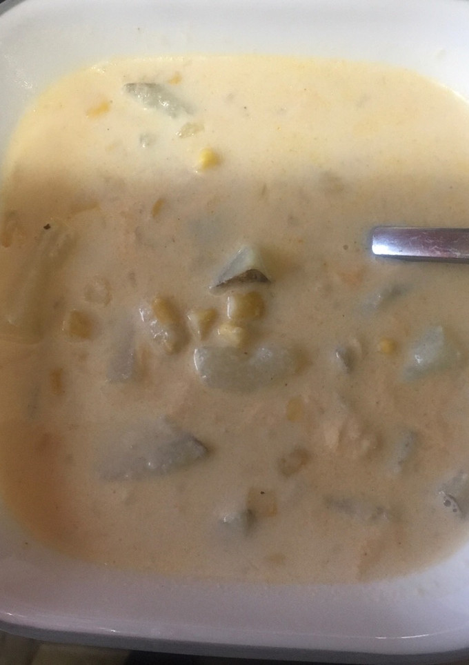 A picture of Corn chowder.