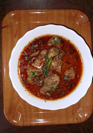 A picture of Achar chicken gosht.