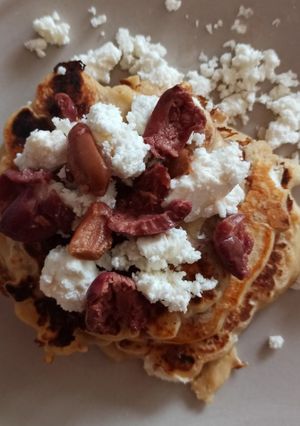 Φωτογραφία της συνταγής Αλμυρά pancakes με ελιά και φέτα