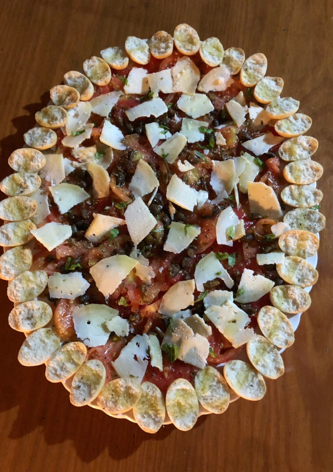 Una foto de “Ensalada de la casa “