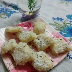 A picture of Coconut burfi.