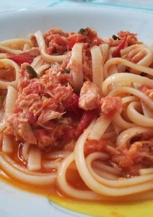 Foto di Linguine al sughetto di tonno