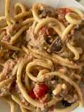 Pasta al tonno pomodorini olive nere