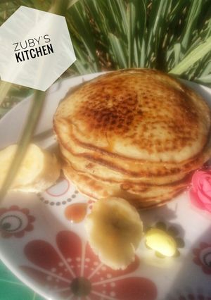A picture of Banana pancakes.