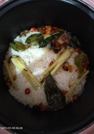 Foto resep Nasi liwet magic com