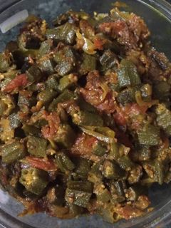 मसाला भिंडी (Masala Bhindi recipe in hindi) रेसिपी मुख्य फोटो