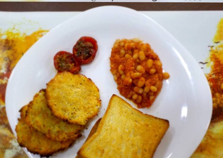 Baked Beans with toasted Bread,Hash brown & grilled tomatoes
