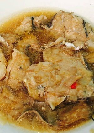 A picture of Salt and water tuna fish.