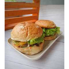 A picture of Beef Burger.