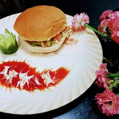 A picture of Chicken Vegetables Burger.