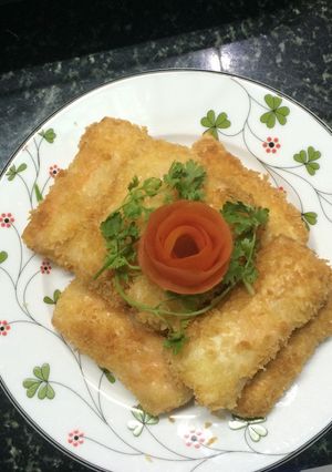 Hình của món Nem hải sản.