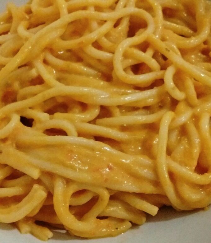 Una foto de Espagueti cremoso de emergencia (súper fácil)