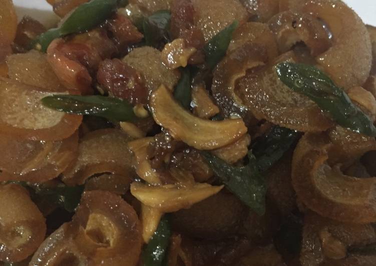 Recipe: Appetizing Tumis kikil cabai hijau