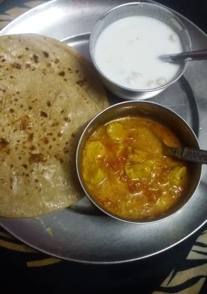 A picture of Gatte ki Sabji.