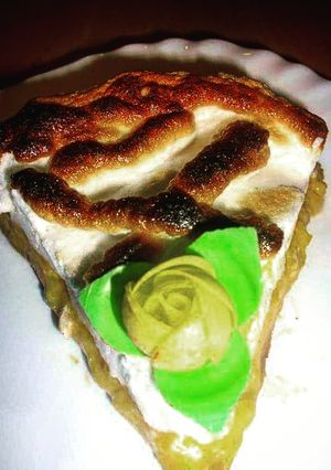 Una foto de Tarta de limón con pasta brise