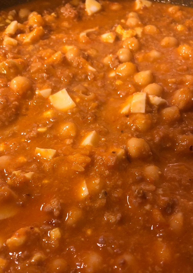 Una foto de Garbanzos a mi manera