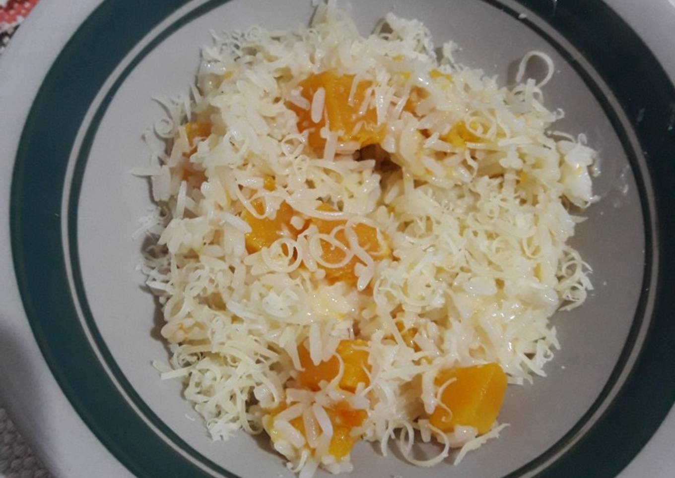 Arroz con queso y calabaza