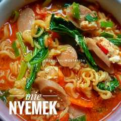 รูปของ Mie Nyemek simple