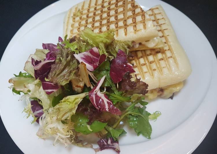 Recipe of Award-winning Halloumi sandwich