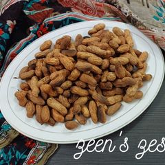 A picture of Iron Kadai Roasted Salted Fresh Groundnuts.