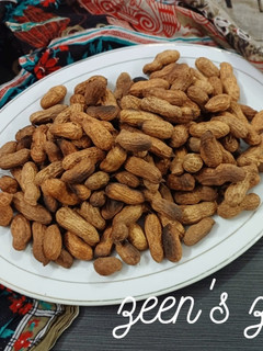 A picture of Iron Kadai Roasted Salted Fresh Groundnuts.