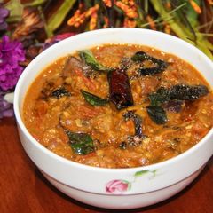 A picture of Chidambaram Kathirikkai Gothsu / South Indian Brinjal & Lentils Curry.