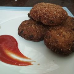 A picture of Poha cutlets.