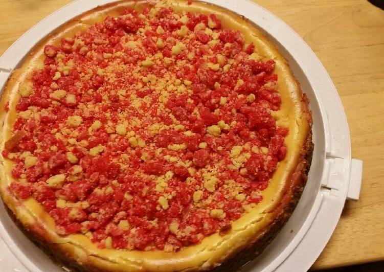 Simple Way to Prepare Any-night-of-the-week Strawberry shortcake cheesecake