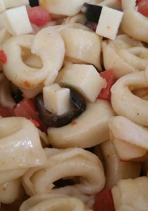 A picture of Kristine's Tortellini Salad .
