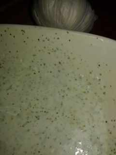 Una foto de Salsa de yogur y menta