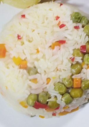 Una foto de Arroz con verduras