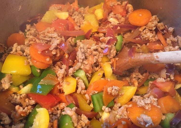 Steps to Make Favorite Turkey and chunky veg chilli