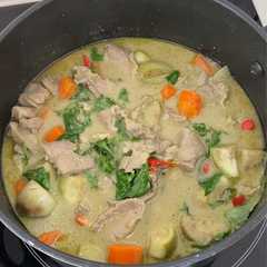 Pork Neck Green Curry-レシピのメイン写真
