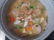 Gambar sop ceker ayam kuah bening