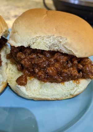 A picture of Sloppy Joes.