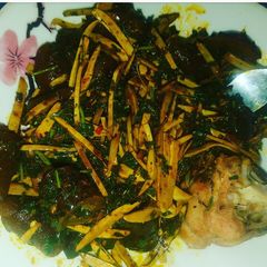 A picture of Ugba mixed with vegetable.