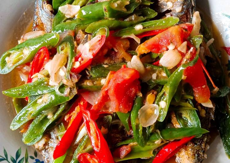 Resep Cabe Ijo Ikan Kembung yang Lezat