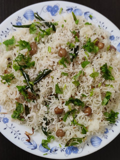 தேங்காய் சேவை  (Cocount sevai) (Thenkaai sevai recipe in tamil) செய்முறை முக்கிய புகைப்படம்