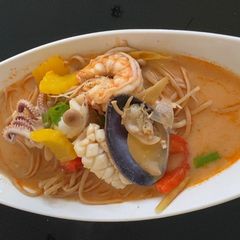 A picture of Creamy Tom Yum Linguine Seafood.