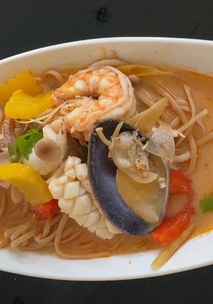 A picture of Creamy Tom Yum Linguine Seafood.