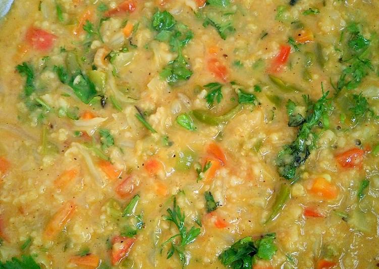 Recipe of Quick Masala oats with lots of vegetables